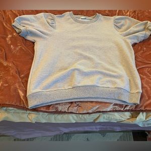 NWOT Super cute puffed sleeve sweatshirt